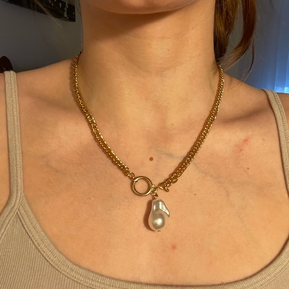 Gold necklace